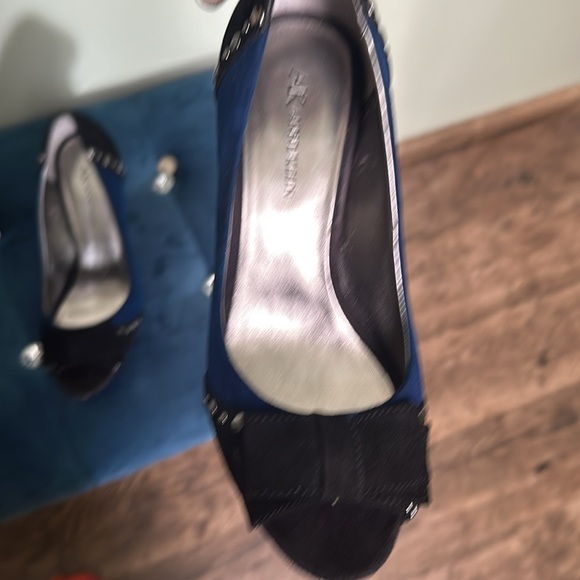 Anne Klein Navy/Black open toe pumps with silver studs (worn 5 times) - Picture 5 of 5